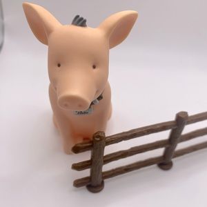 From the Movie…Babe the Pig, Cake topper!